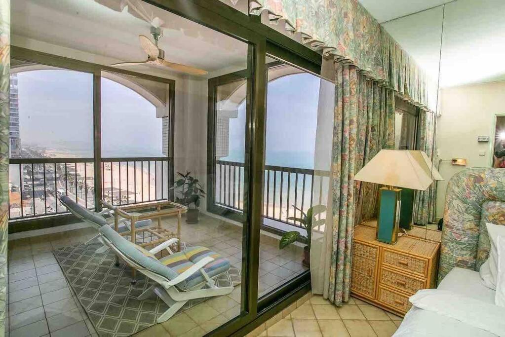 Orchid Beachfront 2br Apartment Tel Aviv