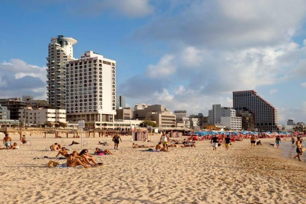 Orchid Beachfront 2br Tel Aviv