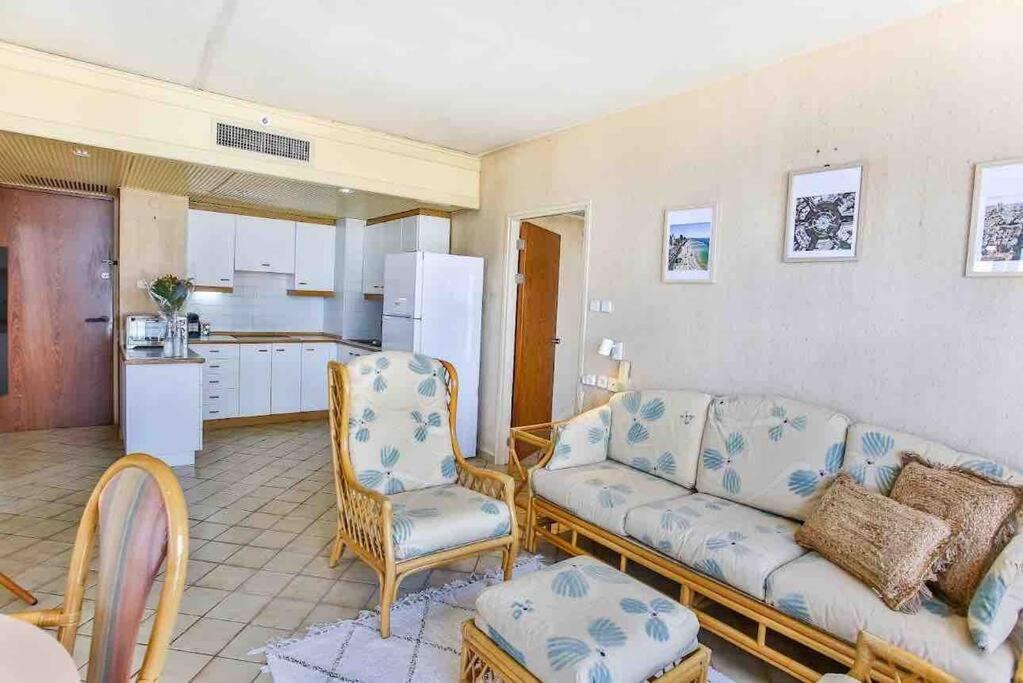 Orchid Beachfront 2br Apartment