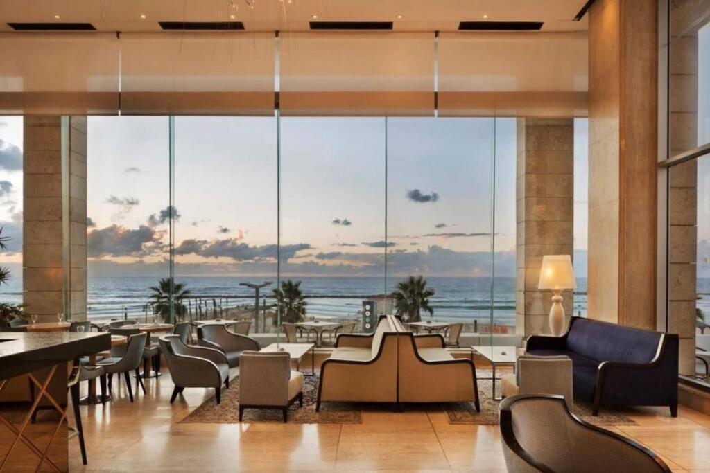 Orchid Beachfront 2br